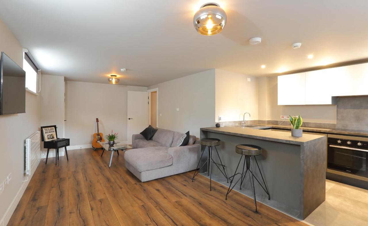 Declaration Suite Rhyl Exterior photo